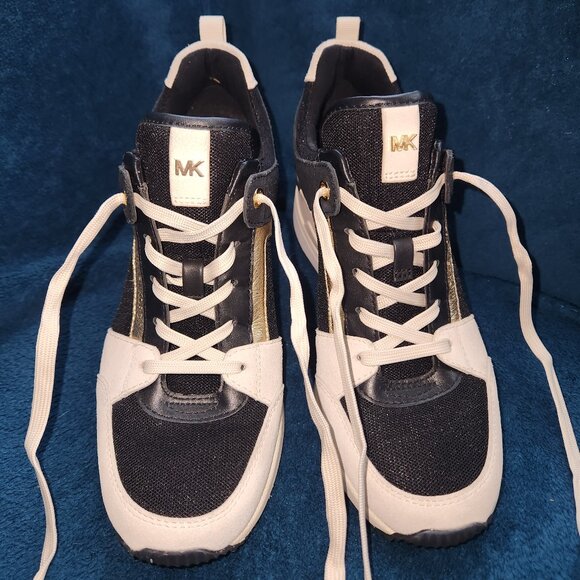 NWOT Michael Kors  Lace-Up Sneakers – Women’s Size 7M Black, Gold & Cream - Picture 6 of 16